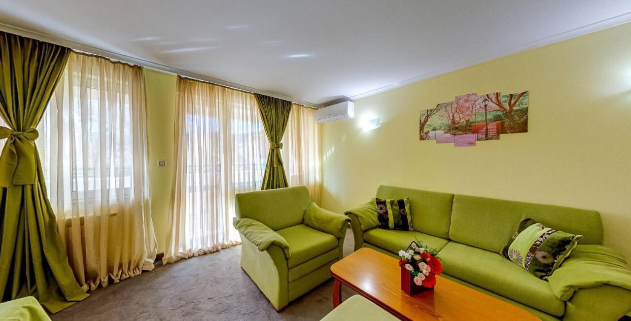 Troyan Plaza Hotel Extérieur photo